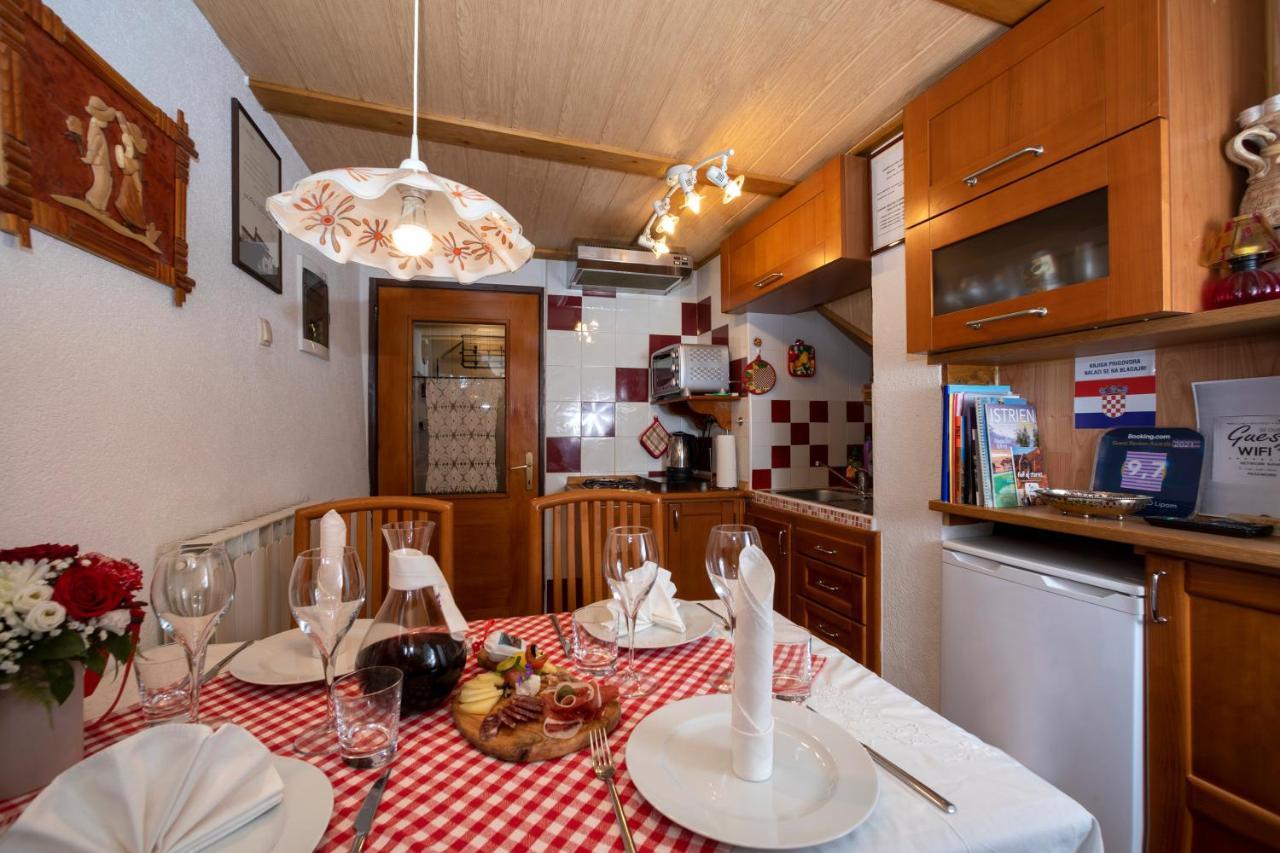 Apartment Pod Lipom Roč Zewnętrze zdjęcie